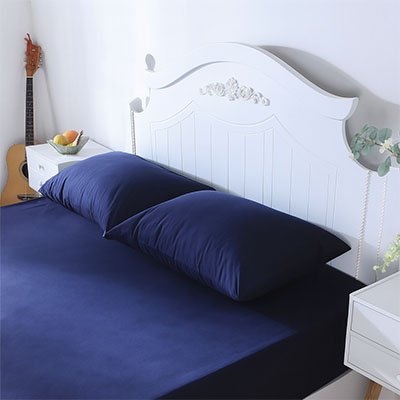 taie oreiller couleur bleu marine profond